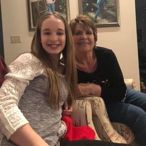 Meet your Posher, Roxanne